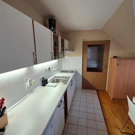 Kotár - 7 Míst Za 1 Cenu * Haluzice